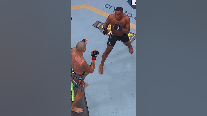 O nocaute ABSURDO de Alex Poatan na luta principal do #UFC300 por diversos ângulos! 💥🏆