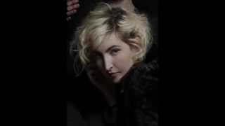 Warpaint- Love is to die (letra)