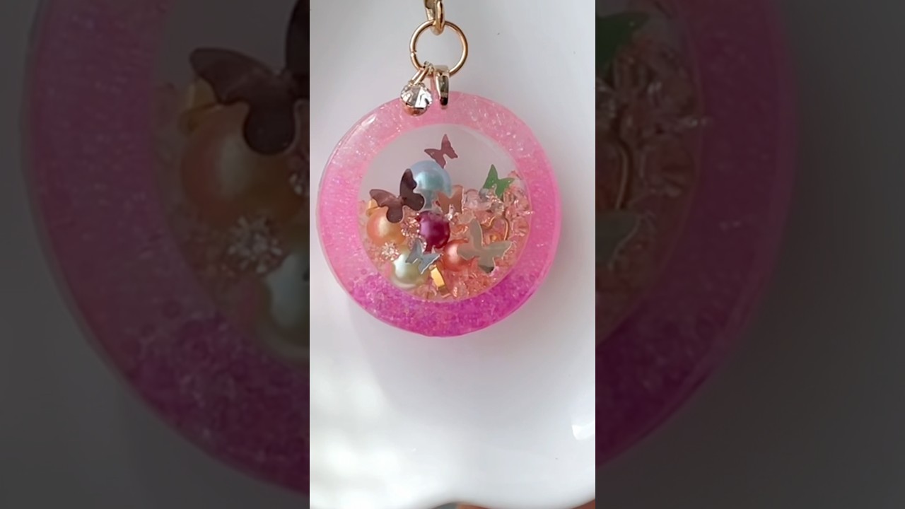 【UVレジン】可愛いめ大人のシャカシャカストラップ作ってみました💖👍