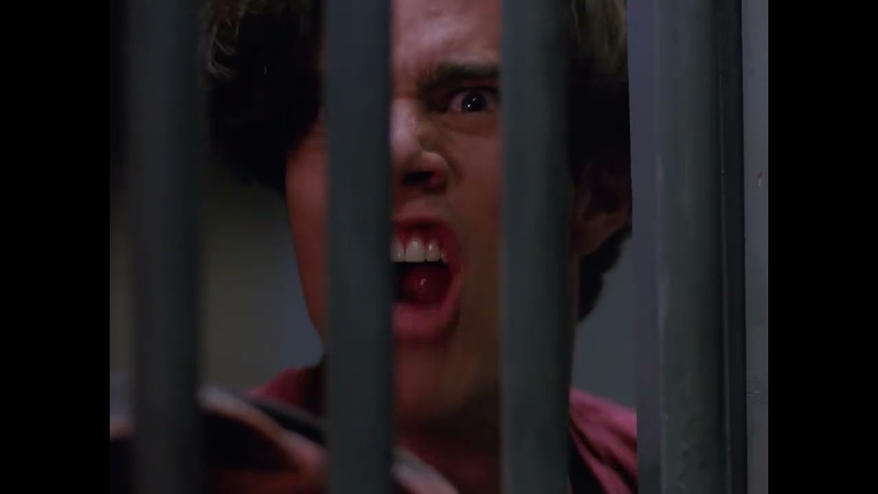 Twin Peaks - Best Scene - Barking