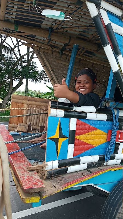 Gerobak indah dan Senyum manis Sang Bajingan.