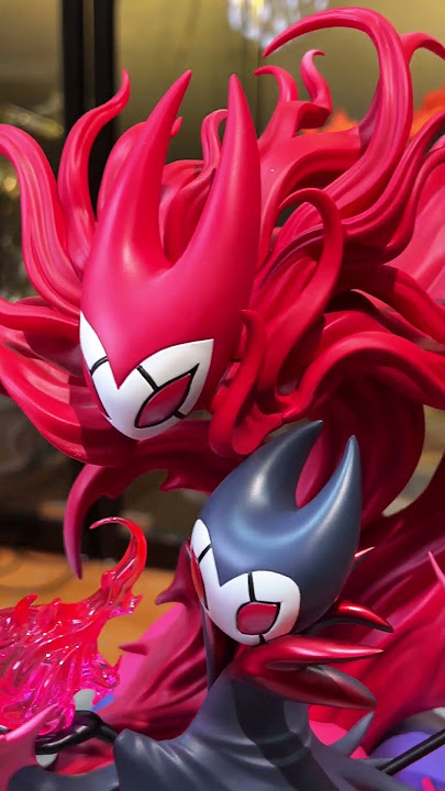 Unboxing Hollowknight collection: Nightmare Grimm!