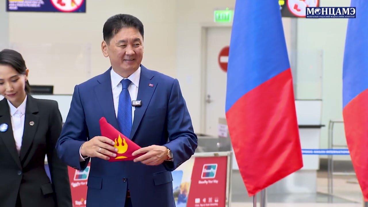 “Ерөнхийлөгчийн илгээлт 2100” тэтгэлэгт хөтөлбөрийн 296 оюутан гадаад улсыг зорилоо