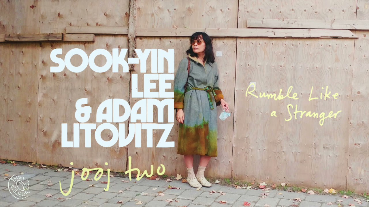 在 YouTube 上观看 Sook-Yin Lee & Adam Litovitz - Rumble Like a Stranger 在 YouTube 上观看 Sook-Yin Lee & Adam Litovitz - Rumble Like a Stranger