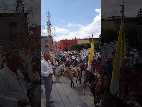 #shorts Cabalgata de Cristo Rey en San Miguel de Allende Guanajuato México @ClementeTorres