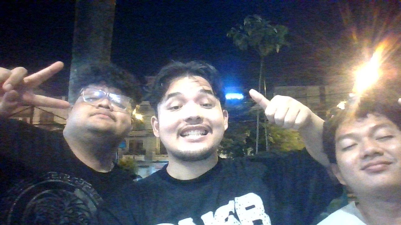 SIARAN SEBENTAR // NGOBROLIN APA AJA