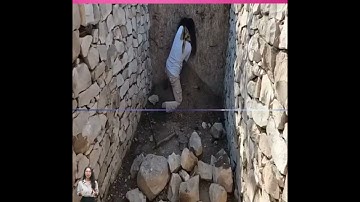 Bí Quyết Xây Nơi Trú Ẩn Khỏi Chiến Tranh| Lò Sưởi Khổng Lồ Biến Thành Hầm Đá