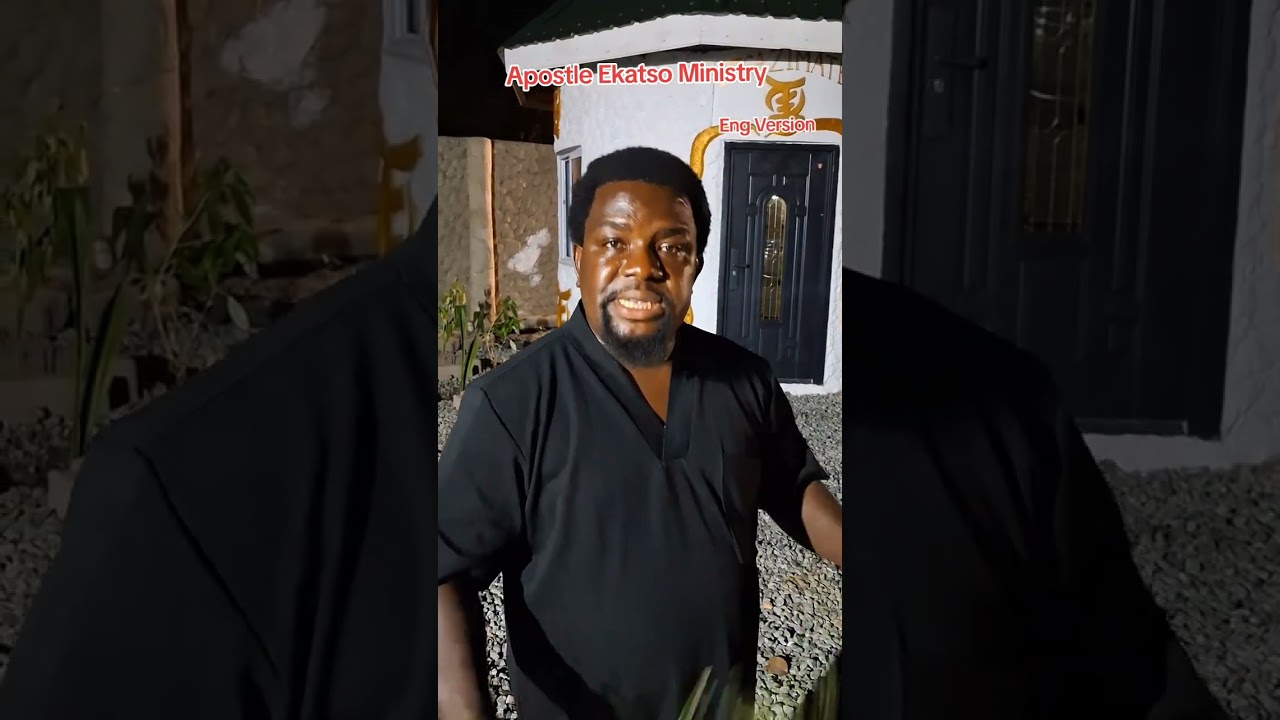 Присоединяйтесь к нам завтра на воскресной мега-белой службе, и ваша история изменится.