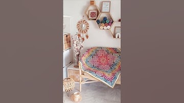 Dreamy Dream - center out overlay mosaic crochet square blanket pattern Designer @BebaBlanket