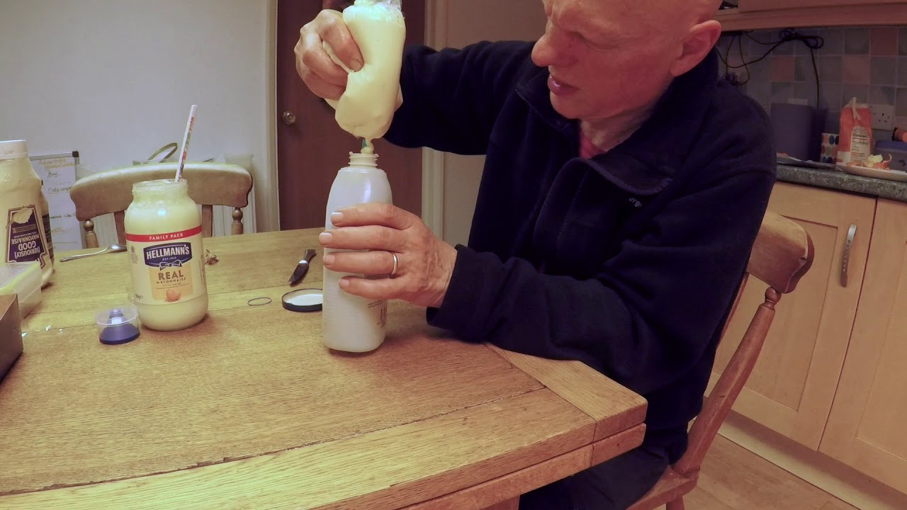 mayo from jar to squirty bottle