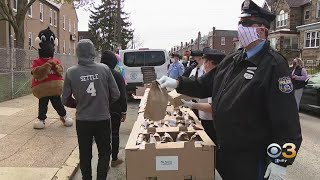 Wawa, PAL Give Out Lunch To 100 PAL Families