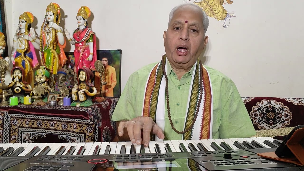 1. K Venkataramam Ragam: Kanakangi Meenakshi Pancharatnam 8.1.26