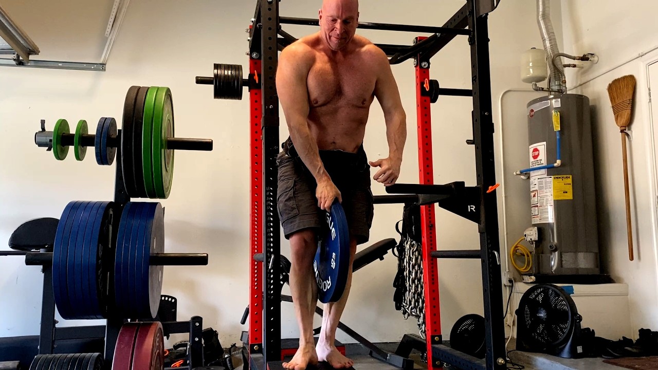 Наращивание мышечной массы — это медленный процесс.