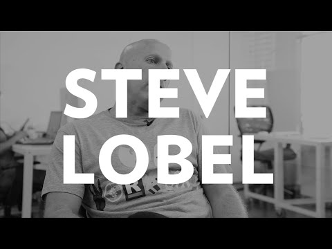 Video: Steve Lobel Neto vrijednost: Wiki, oženjen, obitelj, vjenčanje, plaća, braća i sestre