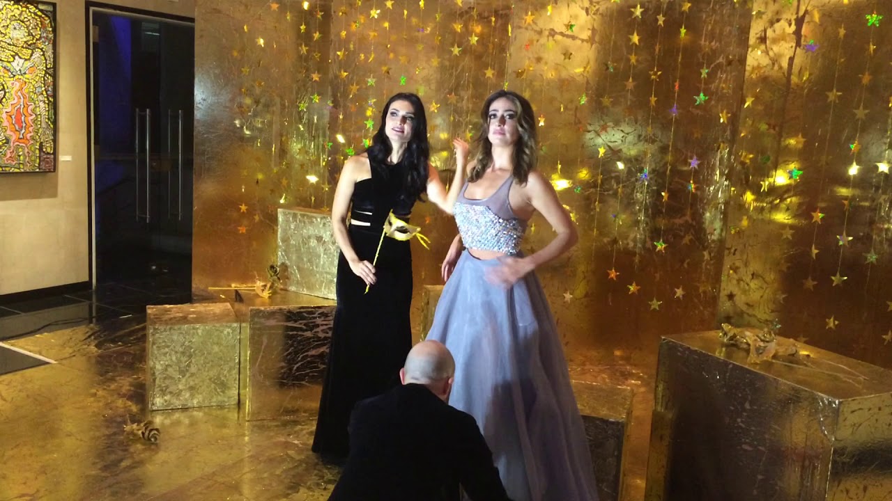 VERONICA OROZCO Y ANA MARIA OROZCO HERMANAS CARLOS OCHOA