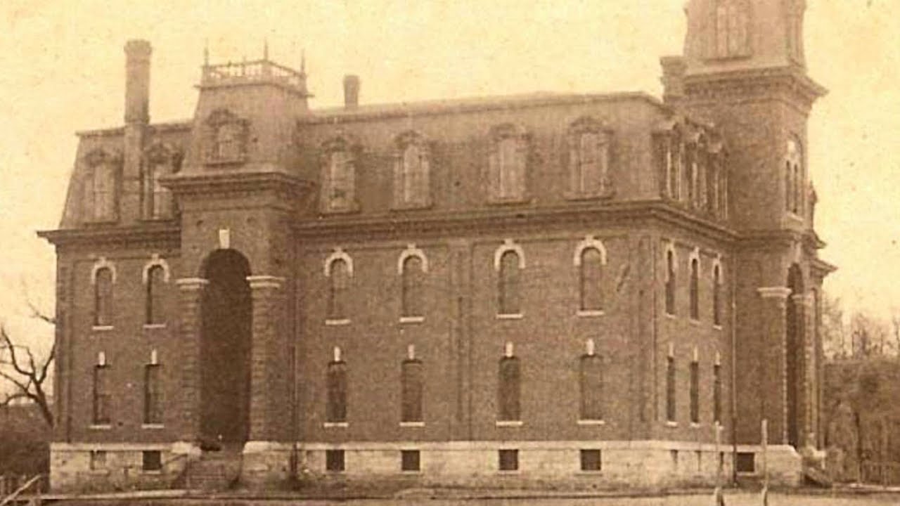 Council Bluffs' First High School