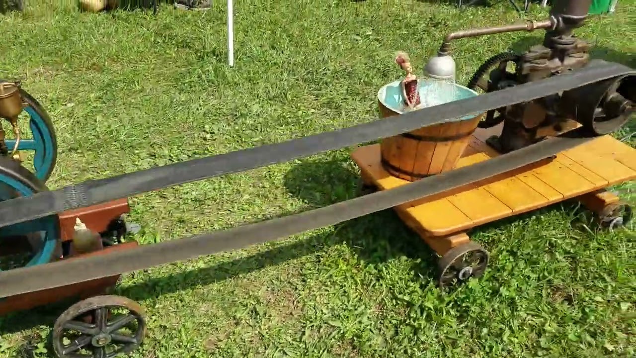 Small engines and equipment at Arcadia 2021.