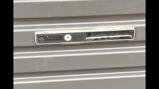 Repair replace Roller Shed Door lock. Cheap secure roller Garage door lock Jammed broken Fix B&D by Mark's reviews and tutorials 659 views 6 months ago 1 minute, 15 seconds