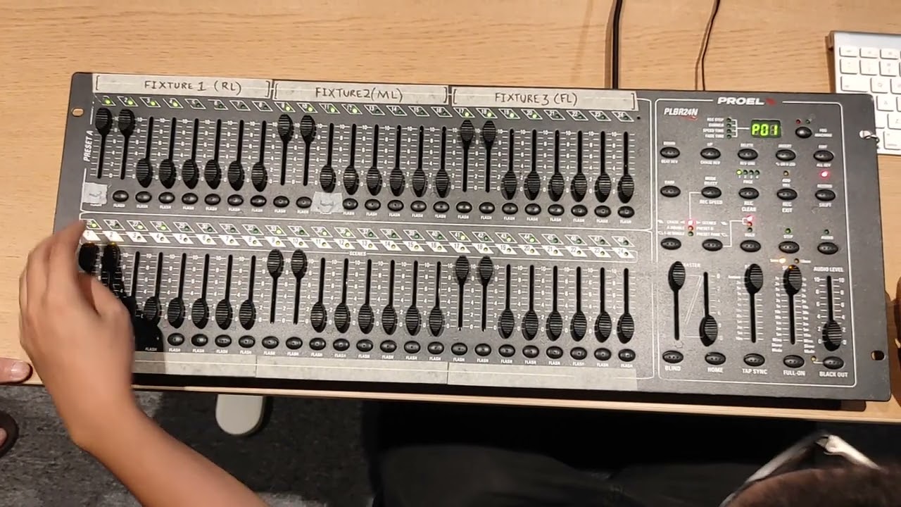 Setting up a scene on the Proel DMX controller