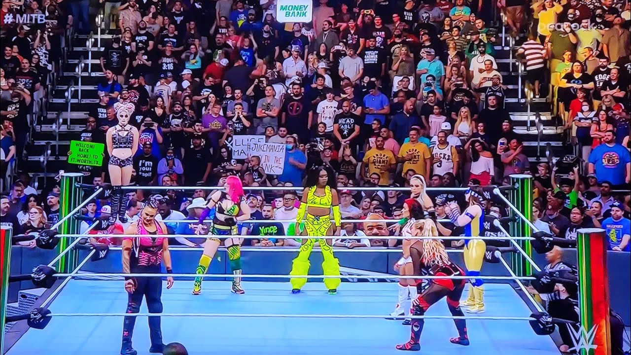 8 Women's Ladders Full Match Money In The Bank 2021 | WWE Women's Money