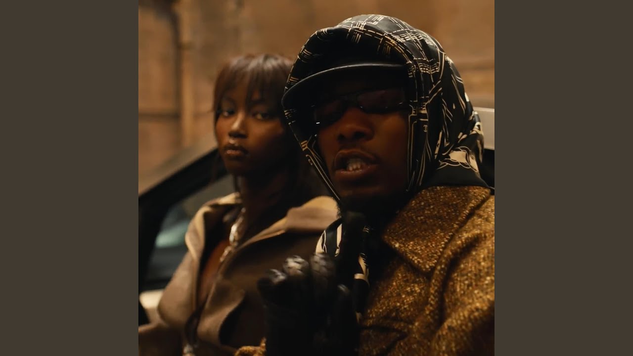 YouTube에서 TRAPPED 보기 YouTube에서 TRAPPED 보기