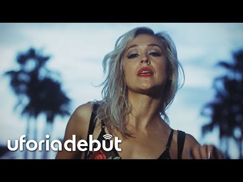 Tenemos el nuevo video de DI WAV - DOMINOS en Uforia Debut