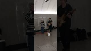 Guys Lets Take A Video With The Musician Inside The Metro
