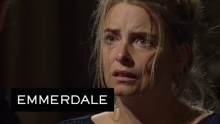 Megan Furiously Reveals That Her Son Robbie Is Dead - Emmerdale