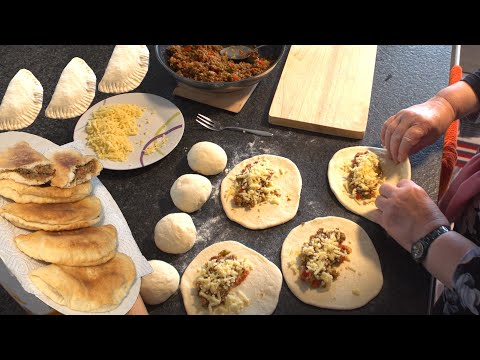 video Petulla me mbushje mish djath , Worldwide Recipes Petulla me mbushje mish djath