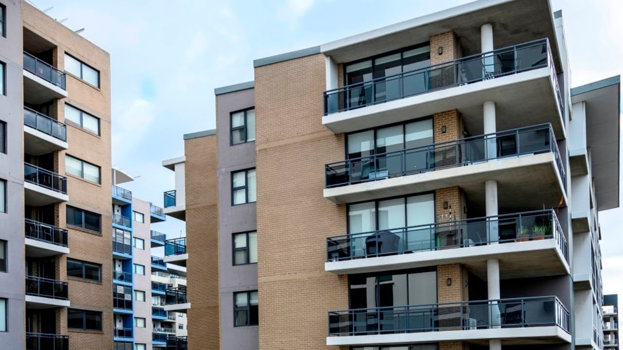 Owners Of Sydney S Mascot Towers Advised To Sell Youtube