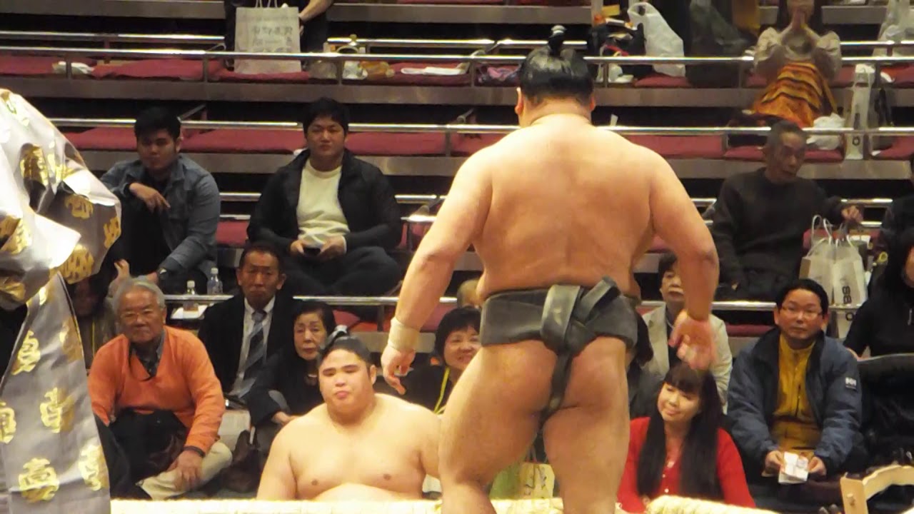 17 january 2019 current affairs Akua 天空海 v Wakamotoharu 若元春 Day 5, Hatsu basho 17 January 2019, Tokyo
