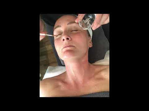 Video: 16 Fantastiske Fordele Ved Ansigtsbehandlinger Til Din Hud