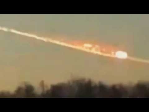 Video: Chelyabinsk Viloyatida Osmonda Meteorit Portladi (+ Video)