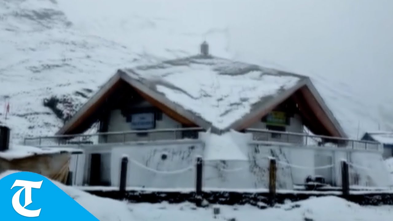 Pilgrimage to Hemkunt Sahib in Uttarakhand halted due to heavy snowfall in Chamoli