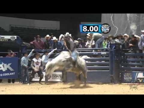 WINNING RIDE: Skeeter Kingsolver scores 85.5 points on Woody (PBR ...