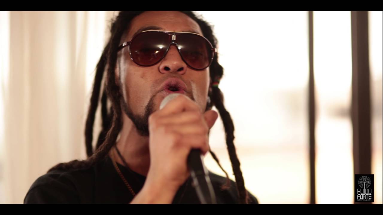 Monkey Roots - Despierto