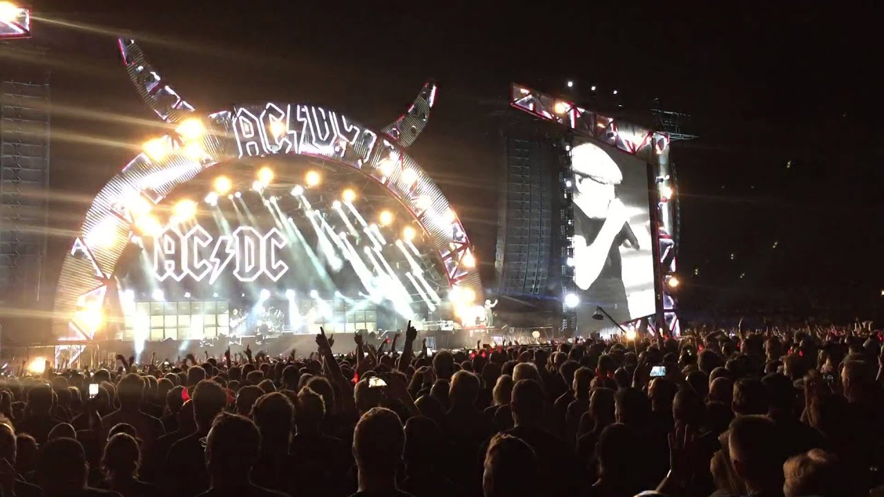 AC⚡️DC Brisbane, Australia - YouTube