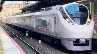 【ジョイント音最高！】E657系ｶﾂK10編成が警笛を鳴らしながら松戸駅3番線を高速通過するシーン（2023.11.21.14:54）