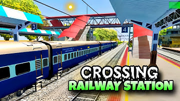 TRAIN HIGH SPEED CROSSING RAILWAY STATION 🚉 | indian train simulator | indian railways train game