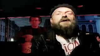 Robert Wyatt - Shipbuilding - YouTube Robert Wyatt - Shipbuilding - YouTube