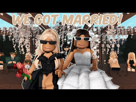 WE GOT MARRIED IN BLOXBURG | roblox
