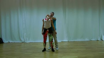 Zouk dance lessons. Advanced. 10.03.15.Head movements on the spot while turning.