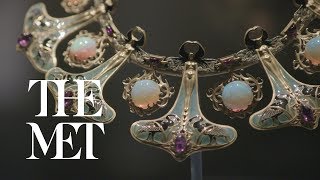 Inside the Gallery—Jewelry: The Body Transformed