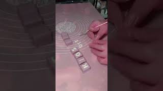 Diy Fondant Name Blocks and 3d Cloud Cake Topper screenshot 2