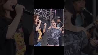 Shinta Arsinta Ft Mala Agatha - Bawa Aku Lari