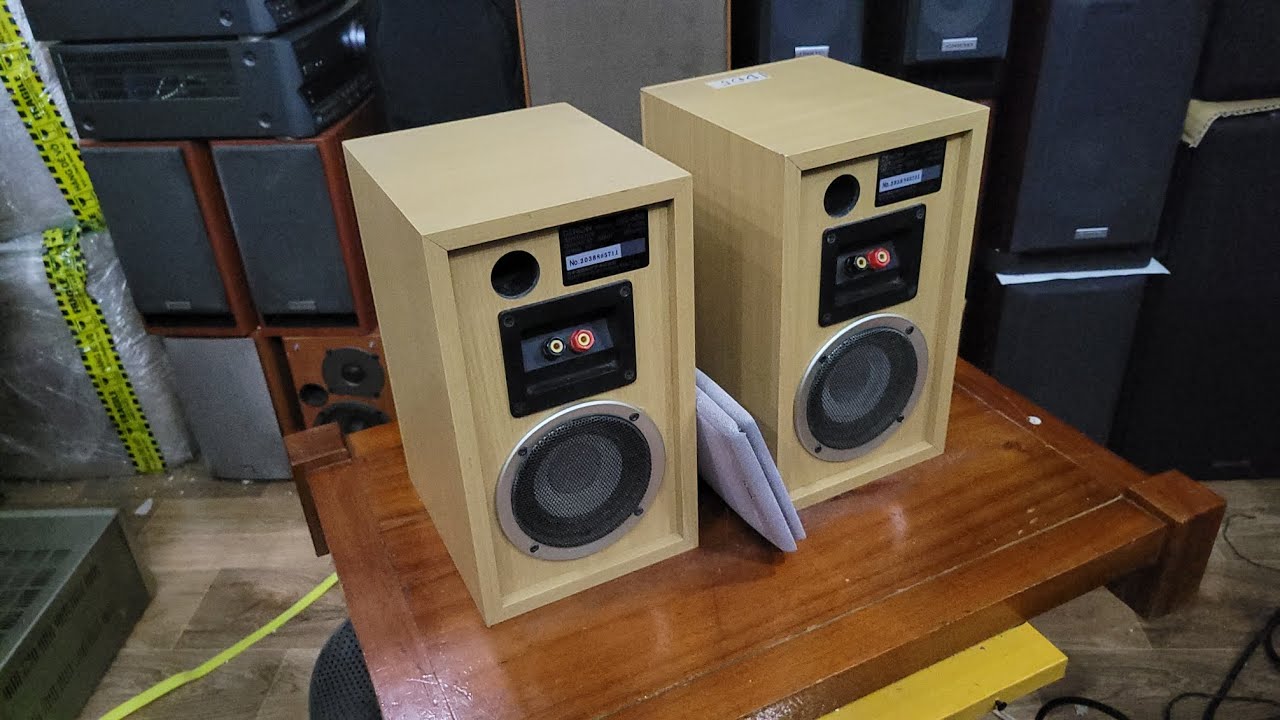 Denon USC M50 speakers with rear-mounted bass drivers for powerful
