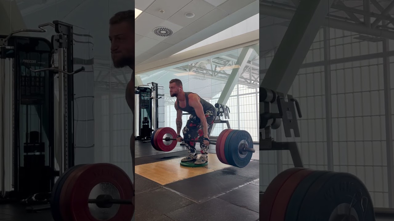 205kg/451lb Deficit (it was 5 reps trust me 🥲)