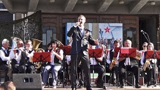 Песни военных лет. Песни победы (Андрей Кравченко и духовой оркестр) Песни военных лет. Песни победы (Андрей Кравченко и духовой оркестр)