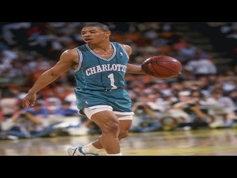 Video: Muggsy Bogues Net Worth: Wiki, Kết hôn, Gia đình, Đám cưới, Lương, Anh chị em