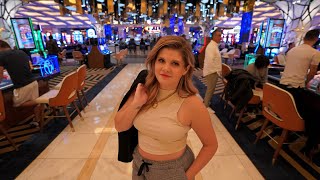 I Stayed in the Cheapest Room at RESORTS WORLD in Las Vegas.. 🍒